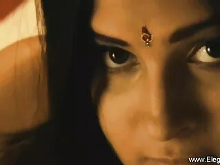 লিসা 29 বাচ্চা মেয়ে বন্য বাংলা সেক্সি চুদাচুদি 1080