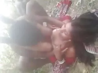 মাই এর কাজের, বড়ো পোঁদ) বাঙালি মেয়েদের সেক্সি ভিডিও