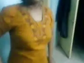 বাঁড়ার বাংলা সেক্সি সং রস খাবার